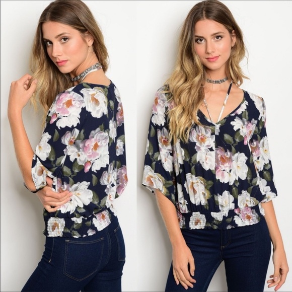 FLORAL HALTER TOP - Picture 1 of 2